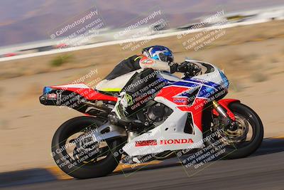 media/Nov-05-2022-SoCal Trackdays (Sat) [[f8d9b725ab]]/Turn 8 Speed Pans (955am)/